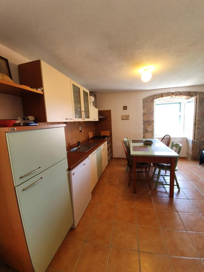 Kaprije Mistral Apartment Экстерьер фото