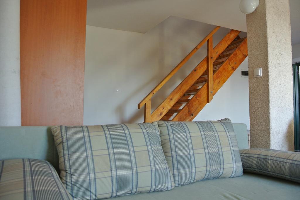 Kaprije Mistral Apartment Экстерьер фото