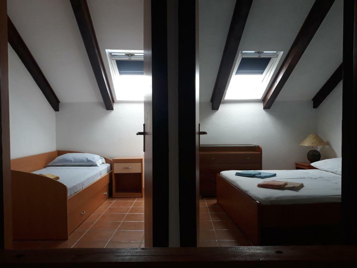 Kaprije Mistral Apartment Экстерьер фото