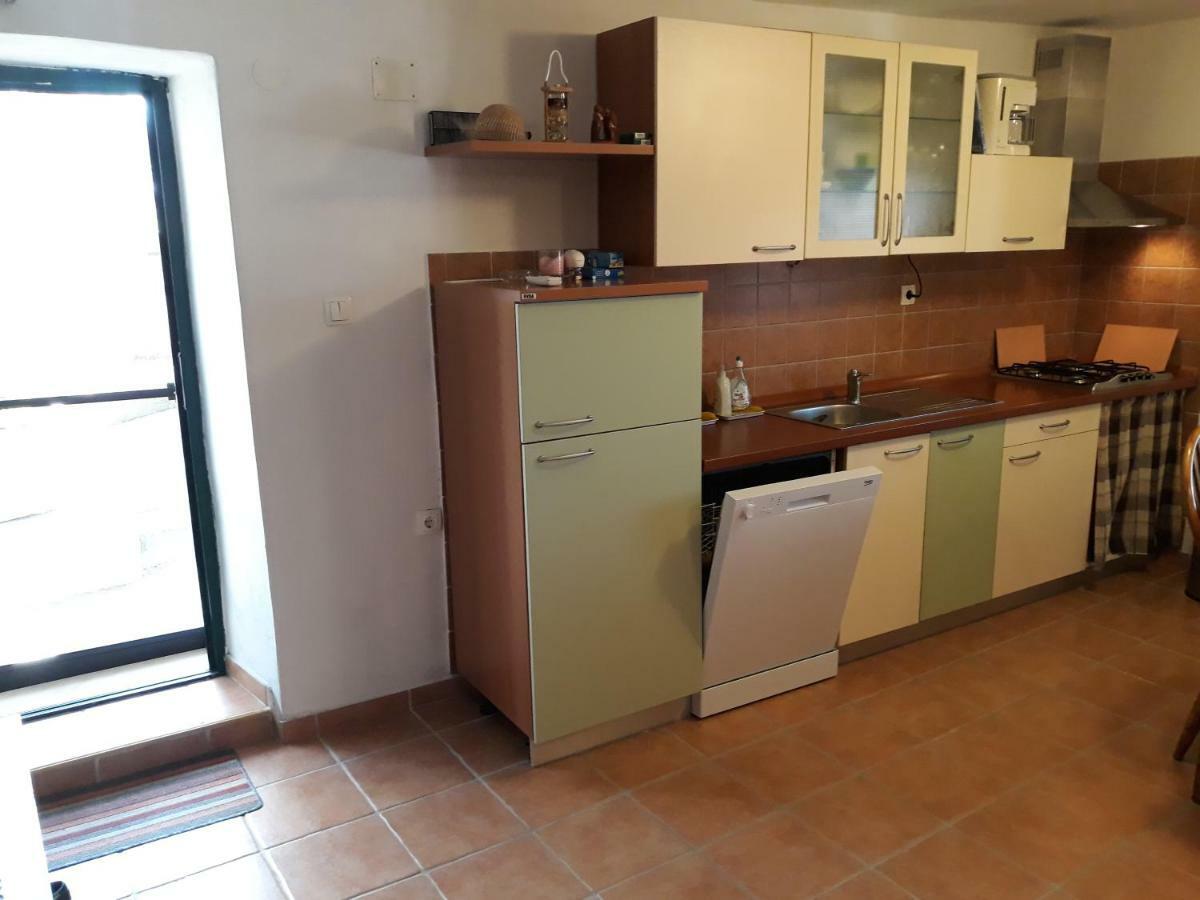 Kaprije Mistral Apartment Экстерьер фото